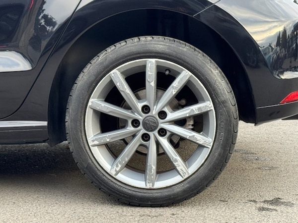Used Volkswagen Polo 2015 for sale - 76256423: Photo 37