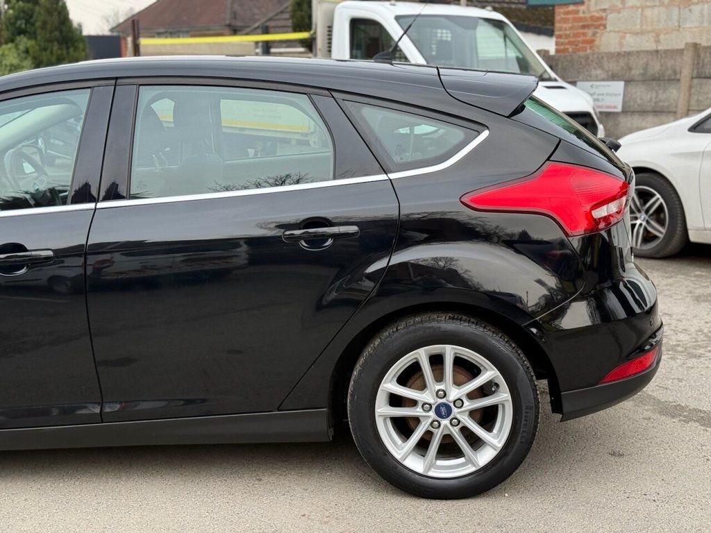 Used Ford Focus 2016 for sale - 76724576: Photo 9