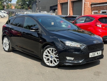 Used Ford Focus 2017 for sale - 79371113: Photo
