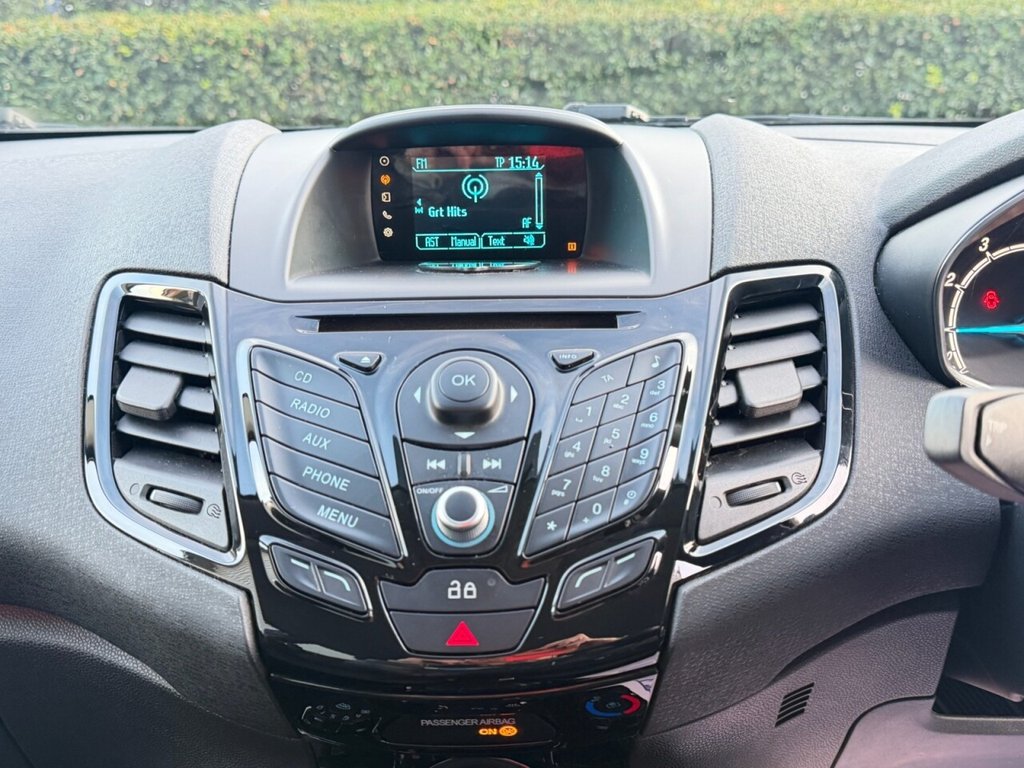 Used Ford Fiesta 2014 for sale - 76927590: Photo 30