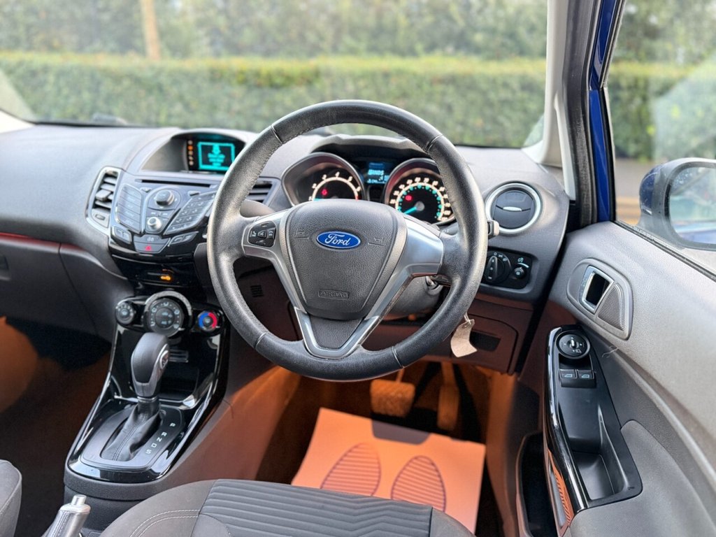Used Ford Fiesta 2014 for sale - 76927590: Photo 9