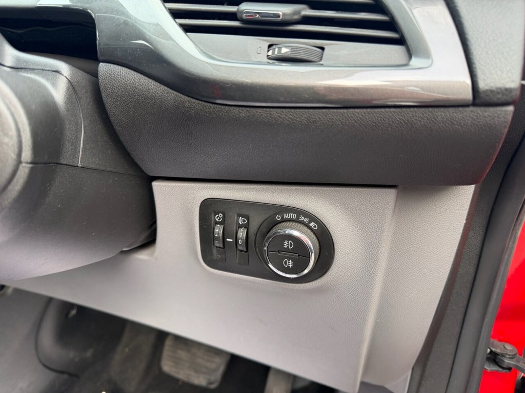 Used Vauxhall Corsa 2015 for sale - 76454502: Photo 50