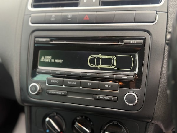 Used Volkswagen Polo 2013 for sale - 76261018: Photo 26