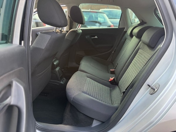 Used Volkswagen Polo 2013 for sale - 76261018: Photo 30