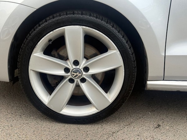 Used Volkswagen Polo 2013 for sale - 76261018: Photo 38