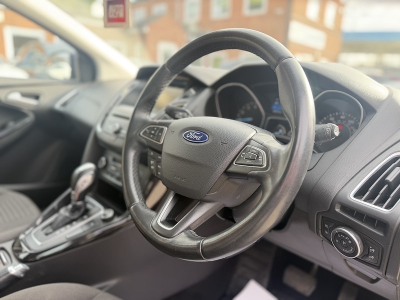 Used Ford Focus 2016 for sale - 78031163: Photo 3