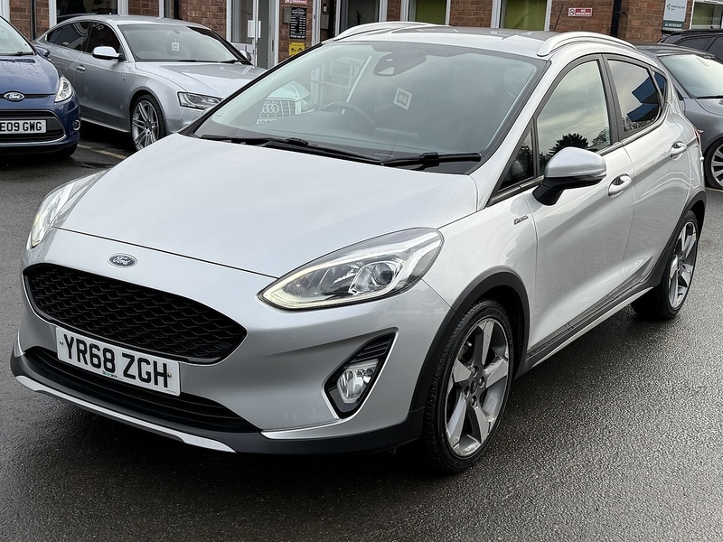 Used Ford Fiesta 2018 for sale - 77200865: Photo 4