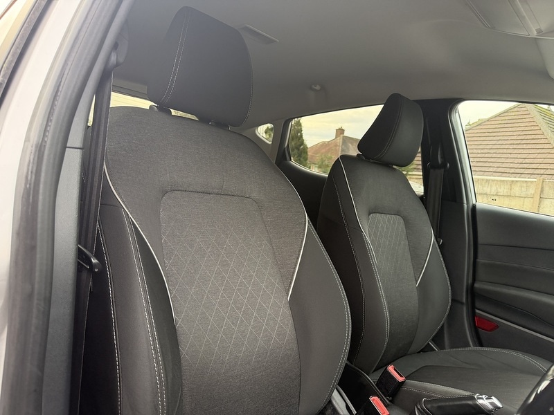 Used Ford Fiesta 2018 for sale - 77200865: Photo 41