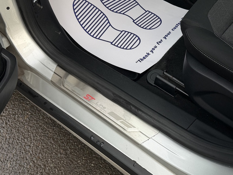 Used Ford Fiesta 2018 for sale - 77200865: Photo 44