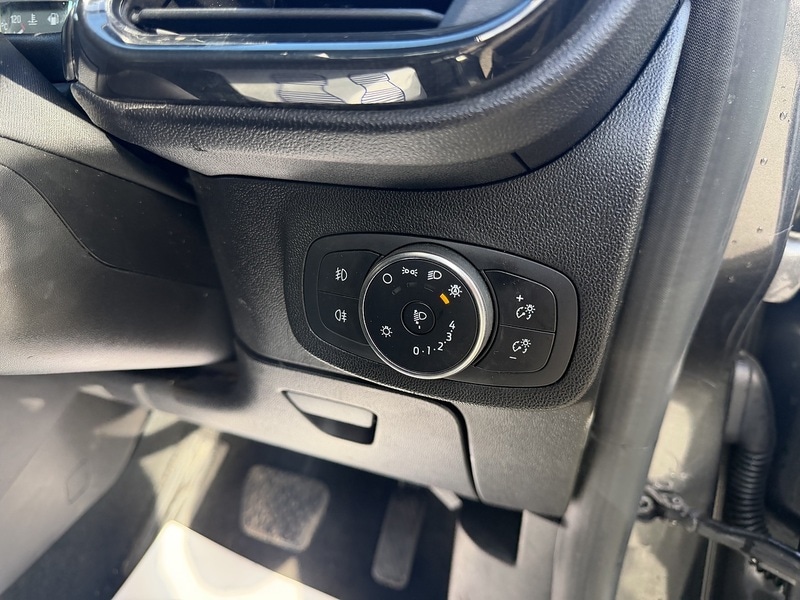 Used Ford Fiesta 2018 for sale - 77708984: Photo 34