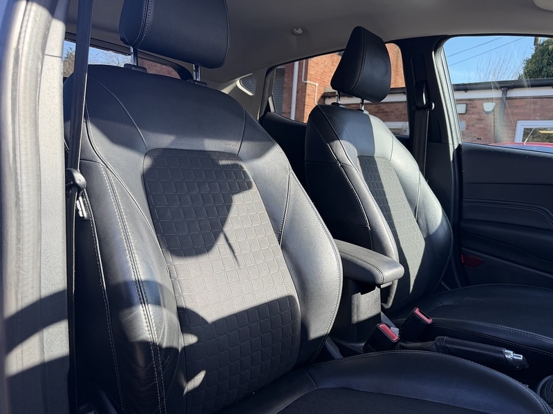 Used Ford Fiesta 2018 for sale - 77708984: Photo 52