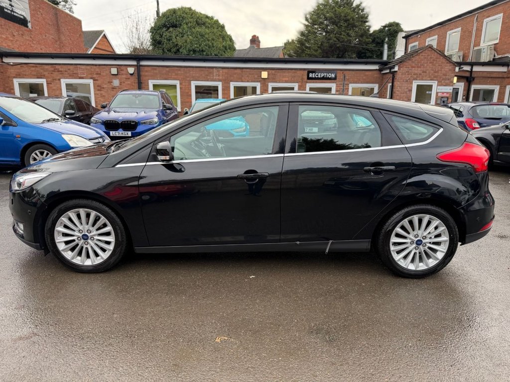 Used Ford Focus 2017 for sale - 76724726: Photo 10