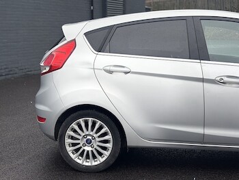 Used Ford Fiesta 2014 for sale - 77272296: Photo