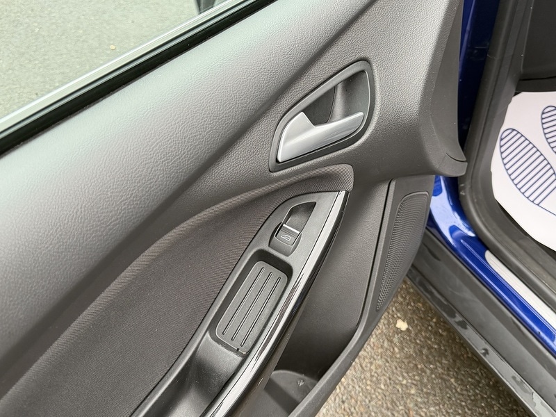 Used Ford Focus 2017 for sale - 77324461: Photo 40