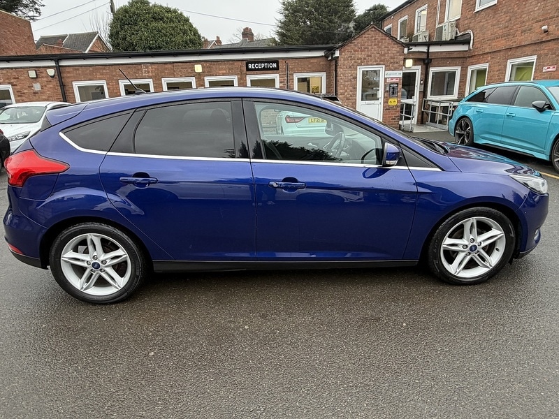 Used Ford Focus 2017 for sale - 77324461: Photo 8