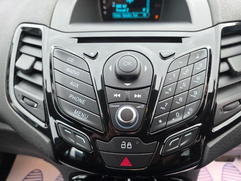 Used Ford Fiesta 2014 for sale - 77276940: Photo 31