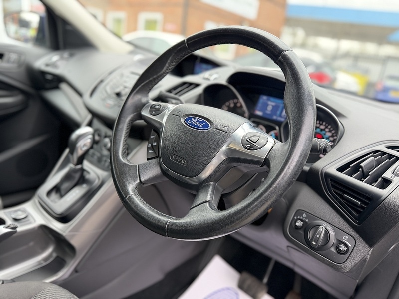 Used Ford Kuga 2015 for sale - 77735208: Photo 3