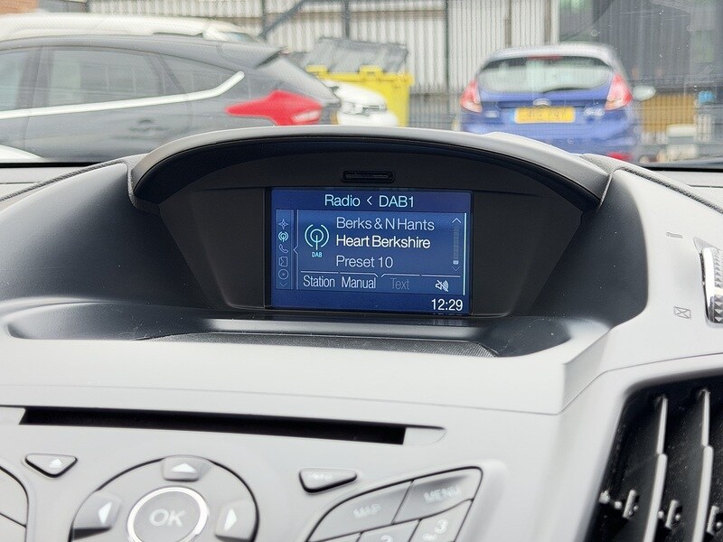 Used Ford Kuga 2015 for sale - 77735208: Photo 39