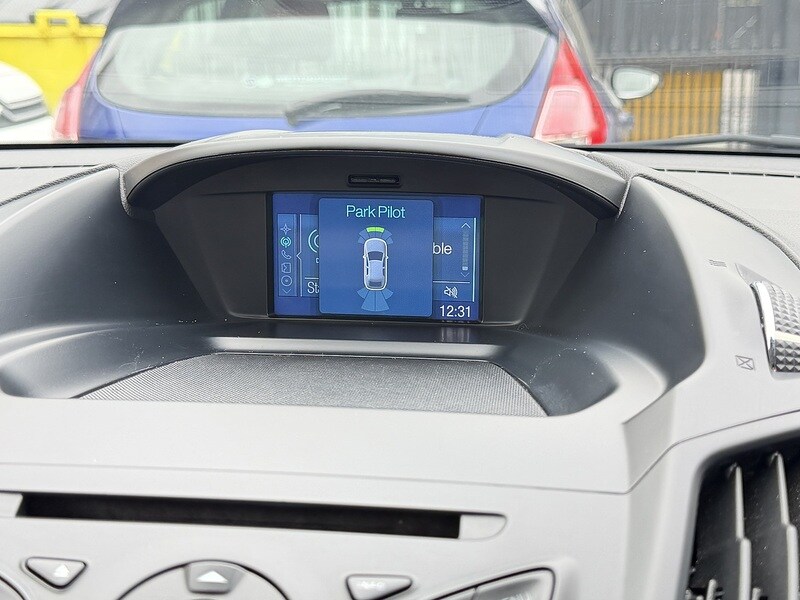 Used Ford Kuga 2015 for sale - 77735208: Photo 43