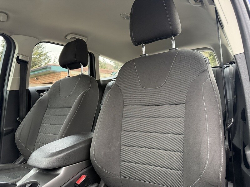 Used Ford Kuga 2015 for sale - 77735208: Photo 54