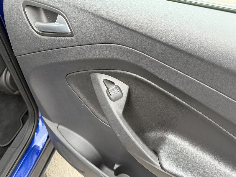 Used Ford Kuga 2015 for sale - 77735208: Photo 72