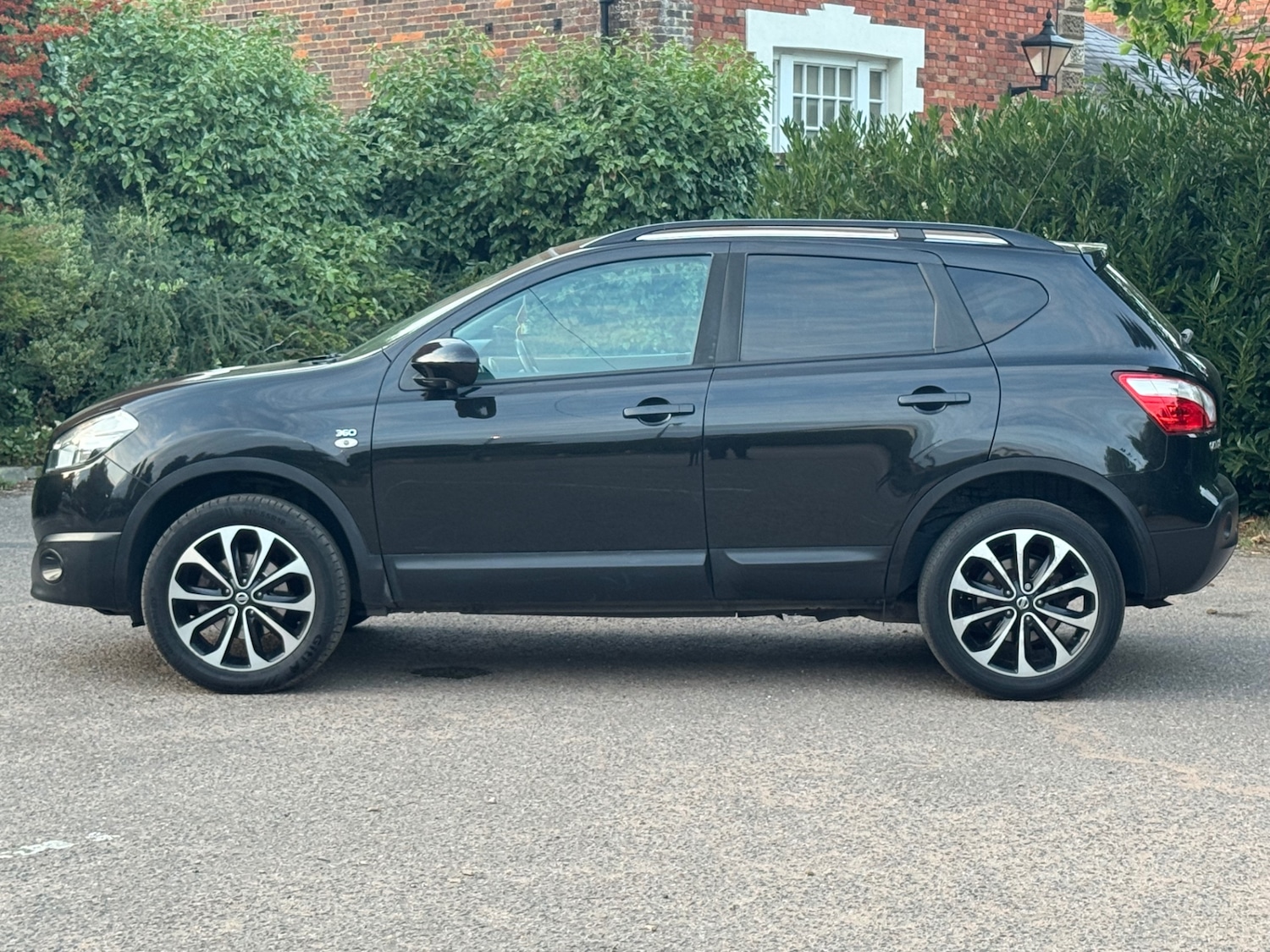 Used Nissan Qashqai 2013 for sale - 76348712: Photo 5