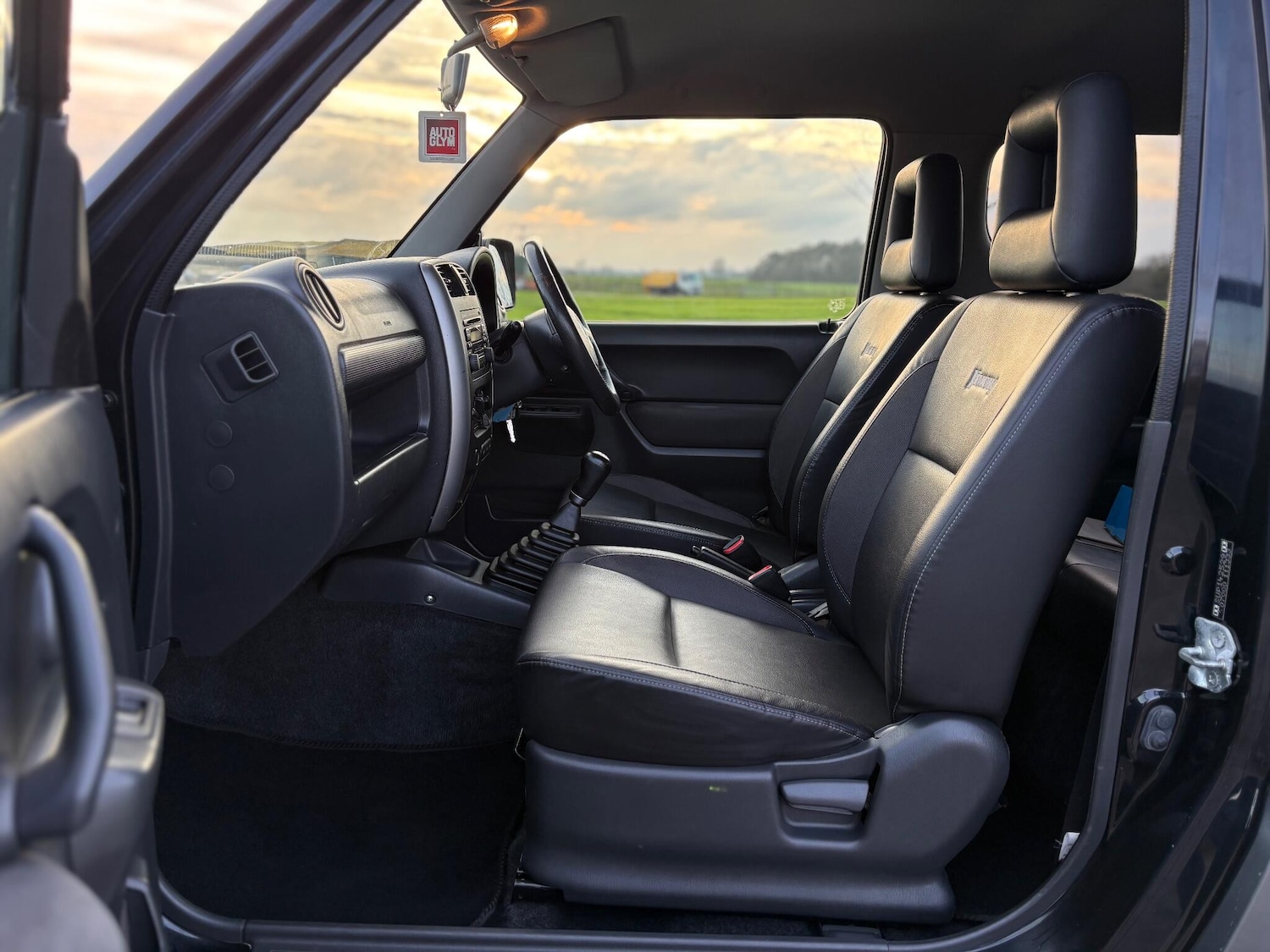 Used Suzuki Jimny 2010 for sale - 77439695: Photo 10