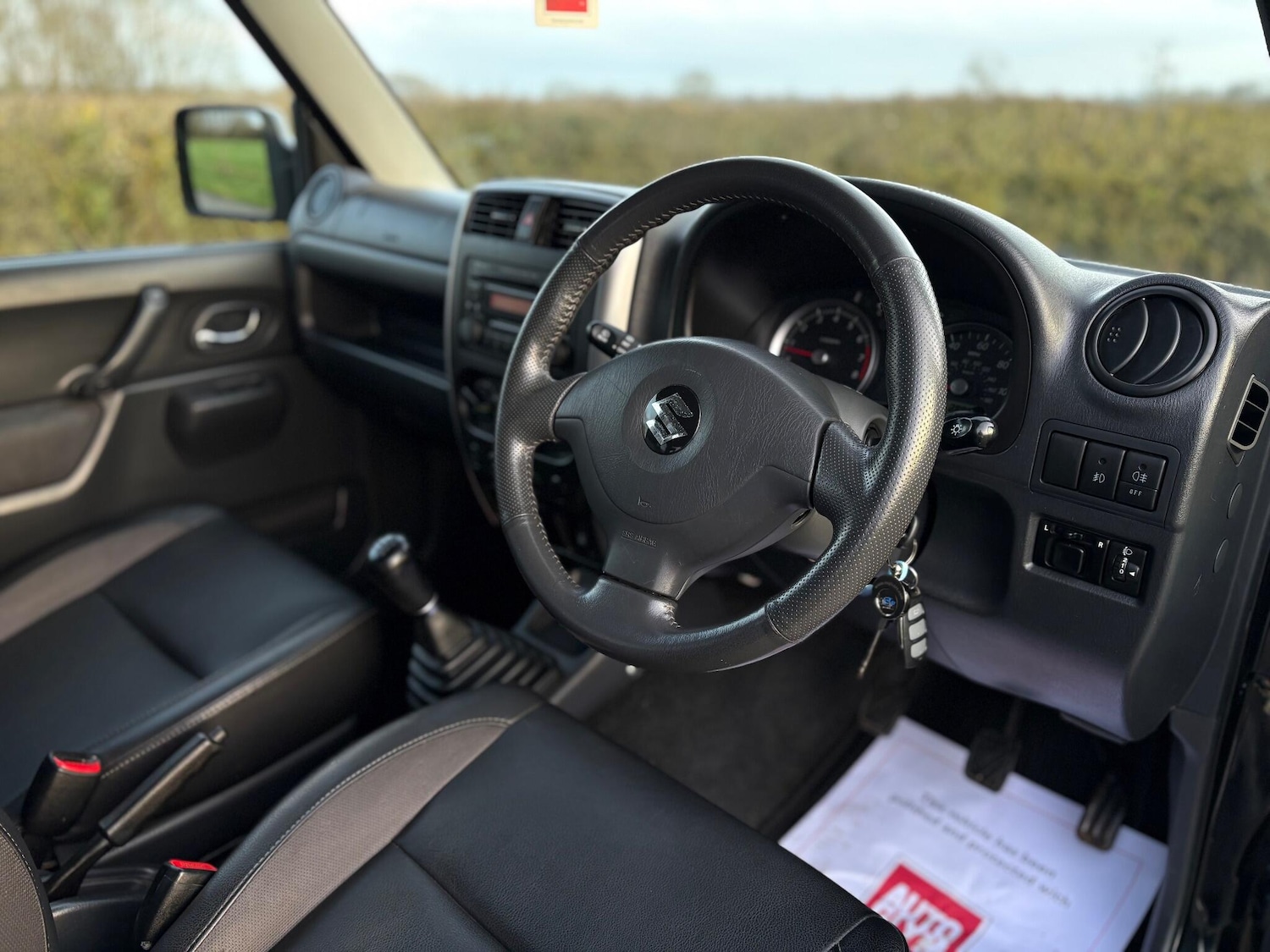 Used Suzuki Jimny 2010 for sale - 77439695: Photo 13