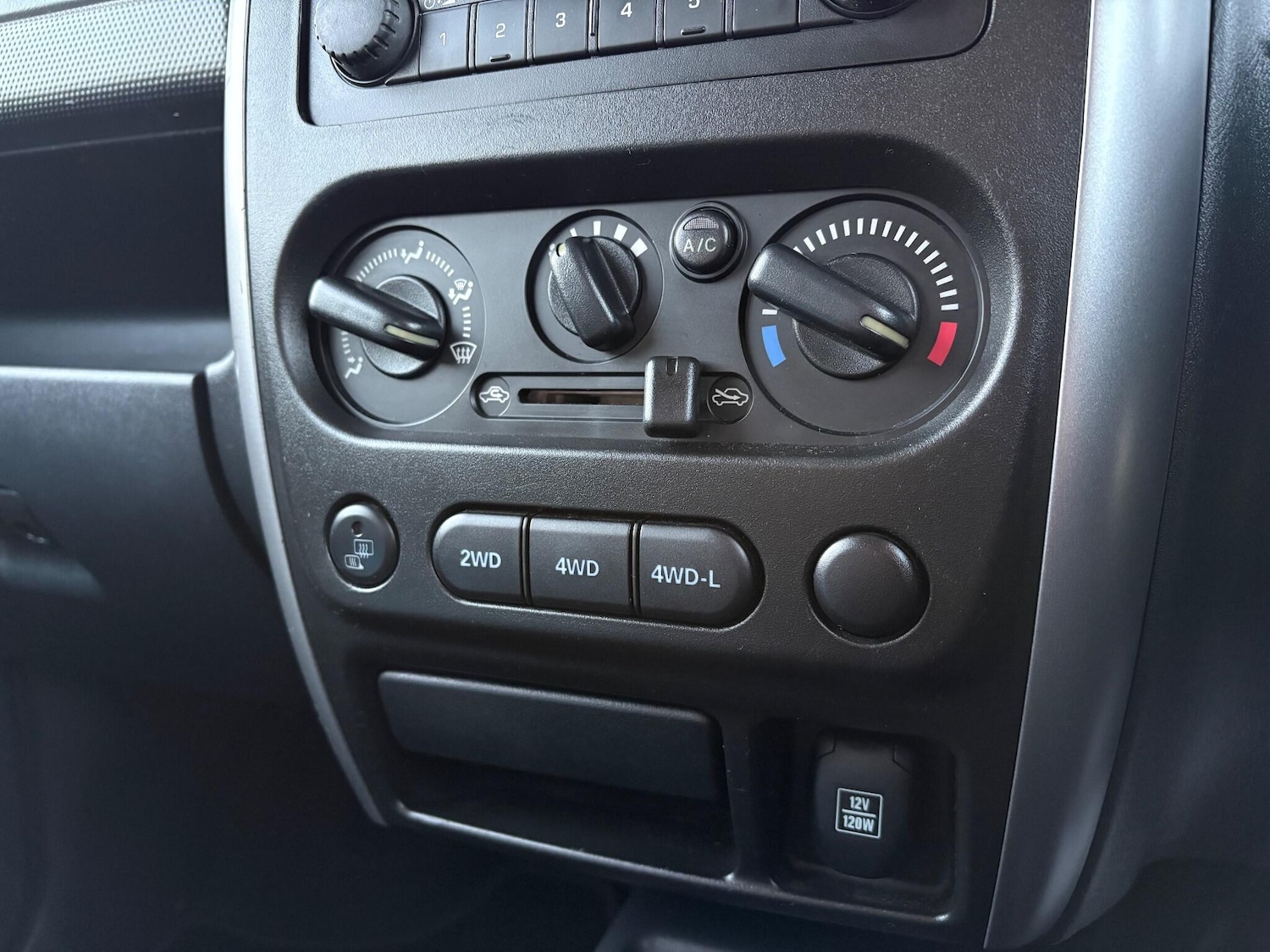 Used Suzuki Jimny 2010 for sale - 77439695: Photo 16