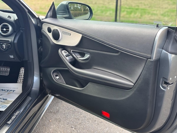 Used Mercedes-Benz C-Class 2018 for sale - 76060388: Photo 19