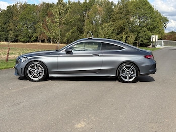 Used Mercedes-Benz C-Class 2018 for sale - 76060388: Photo