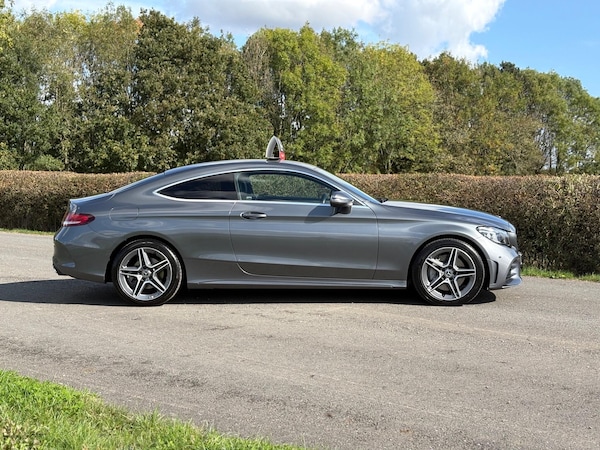 Used Mercedes-Benz C-Class 2018 for sale - 76060388: Photo 4