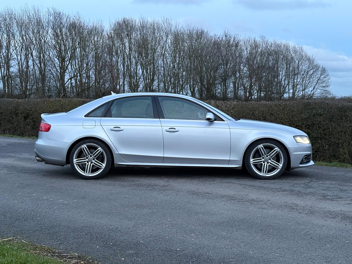Used Audi A4 2011 for sale - 77305192: Photo 6