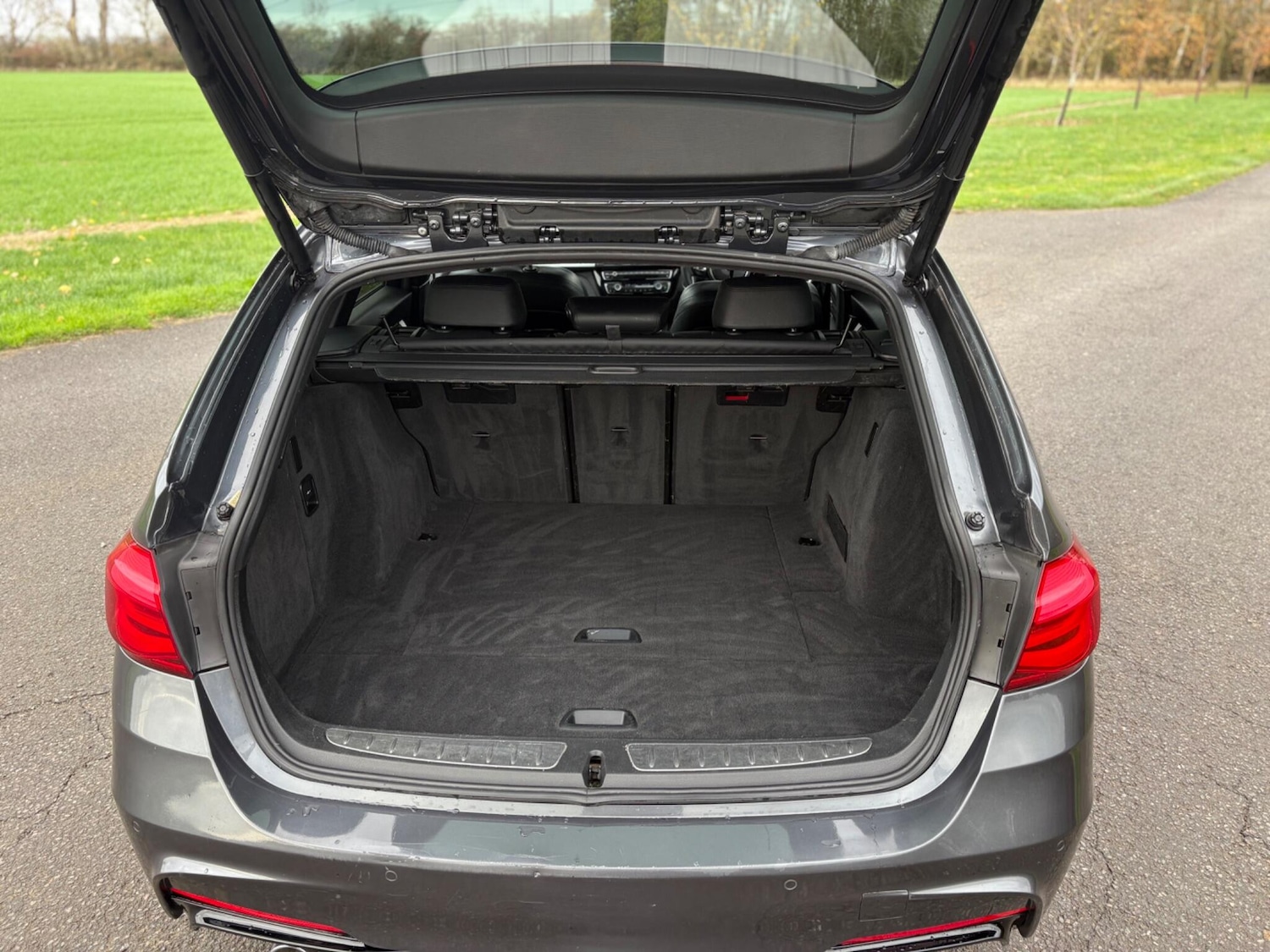 Used BMW 3 Series 2017 for sale - 76550349: Photo 23