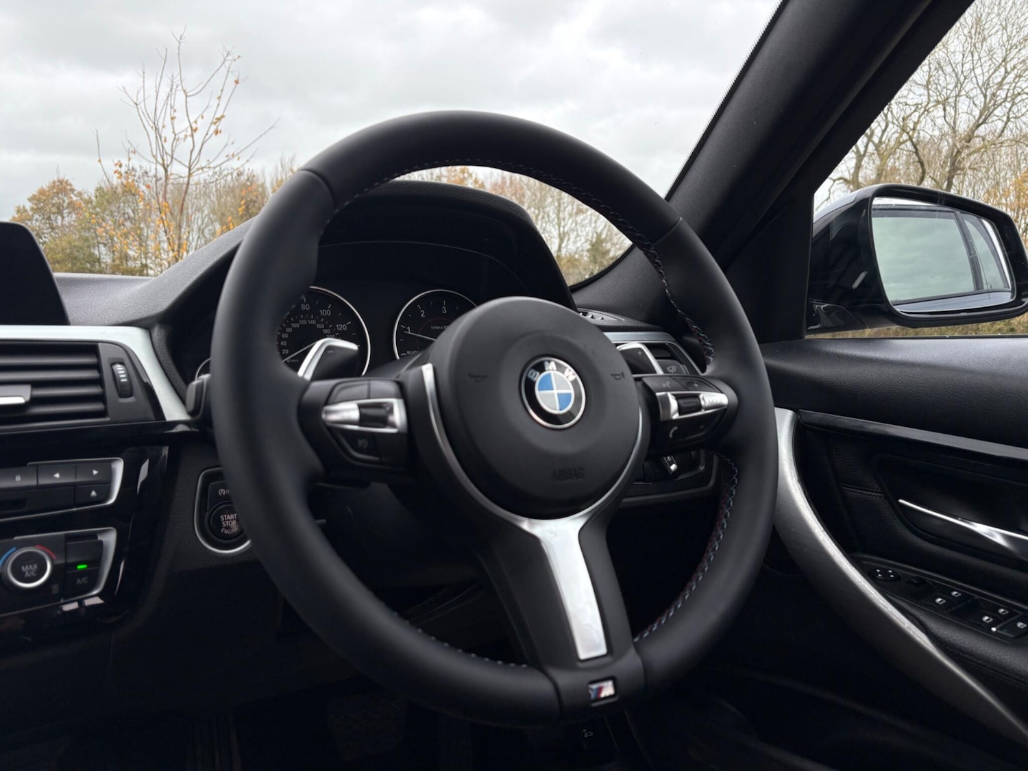 Used BMW 3 Series 2017 for sale - 76550349: Photo 25