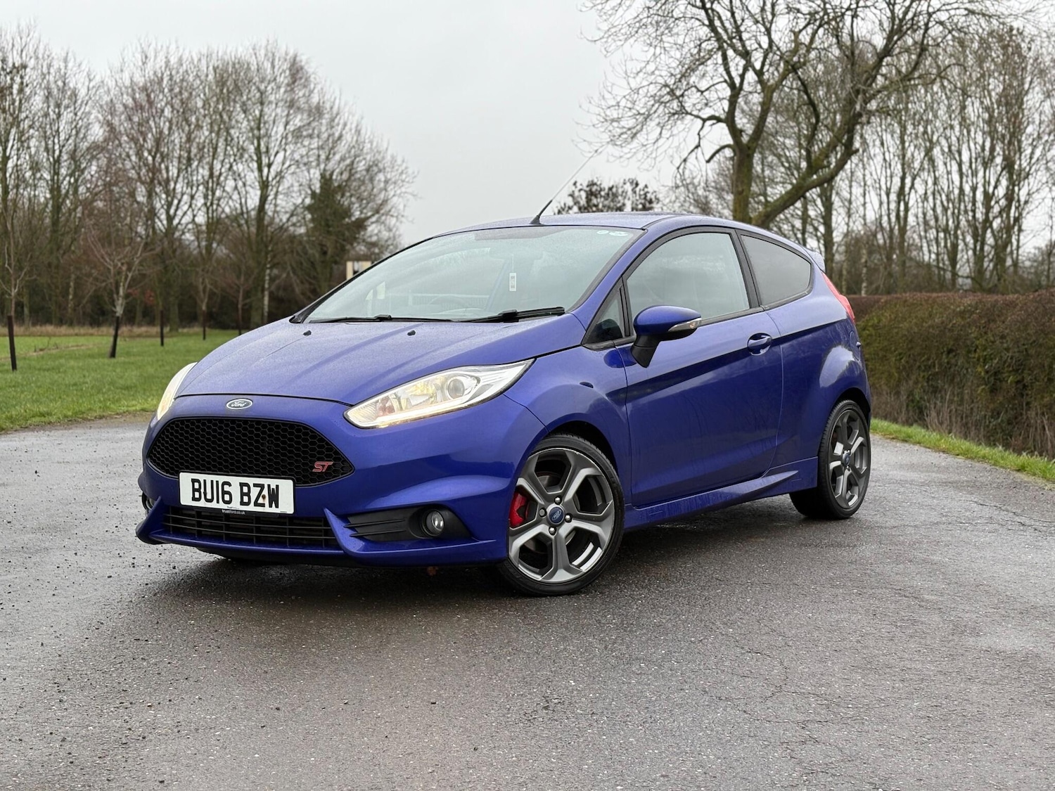 Used Ford Fiesta for sale - 77215759: Photo 2
