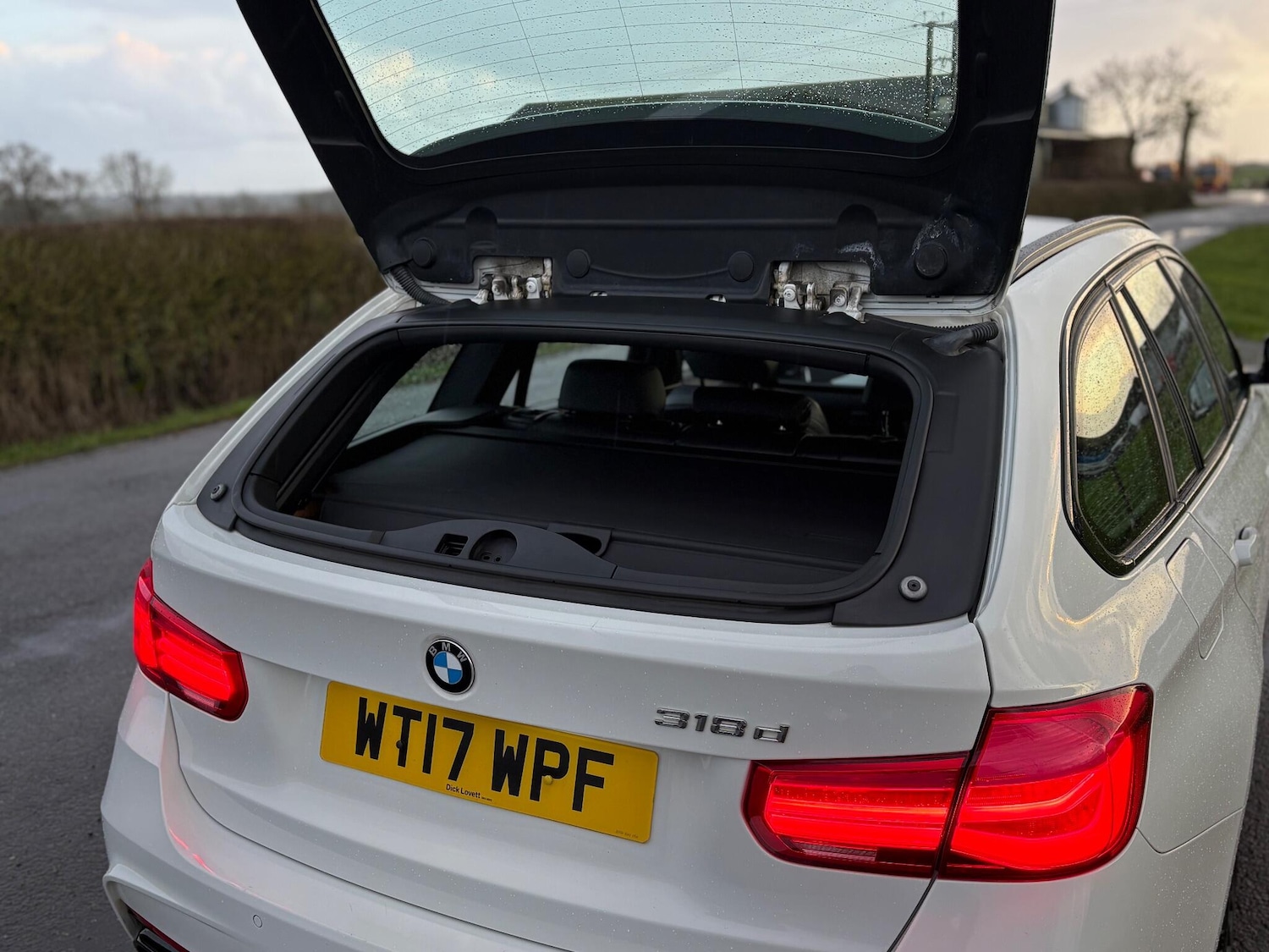 Used BMW 3 Series 2017 for sale - 77352092: Photo 24