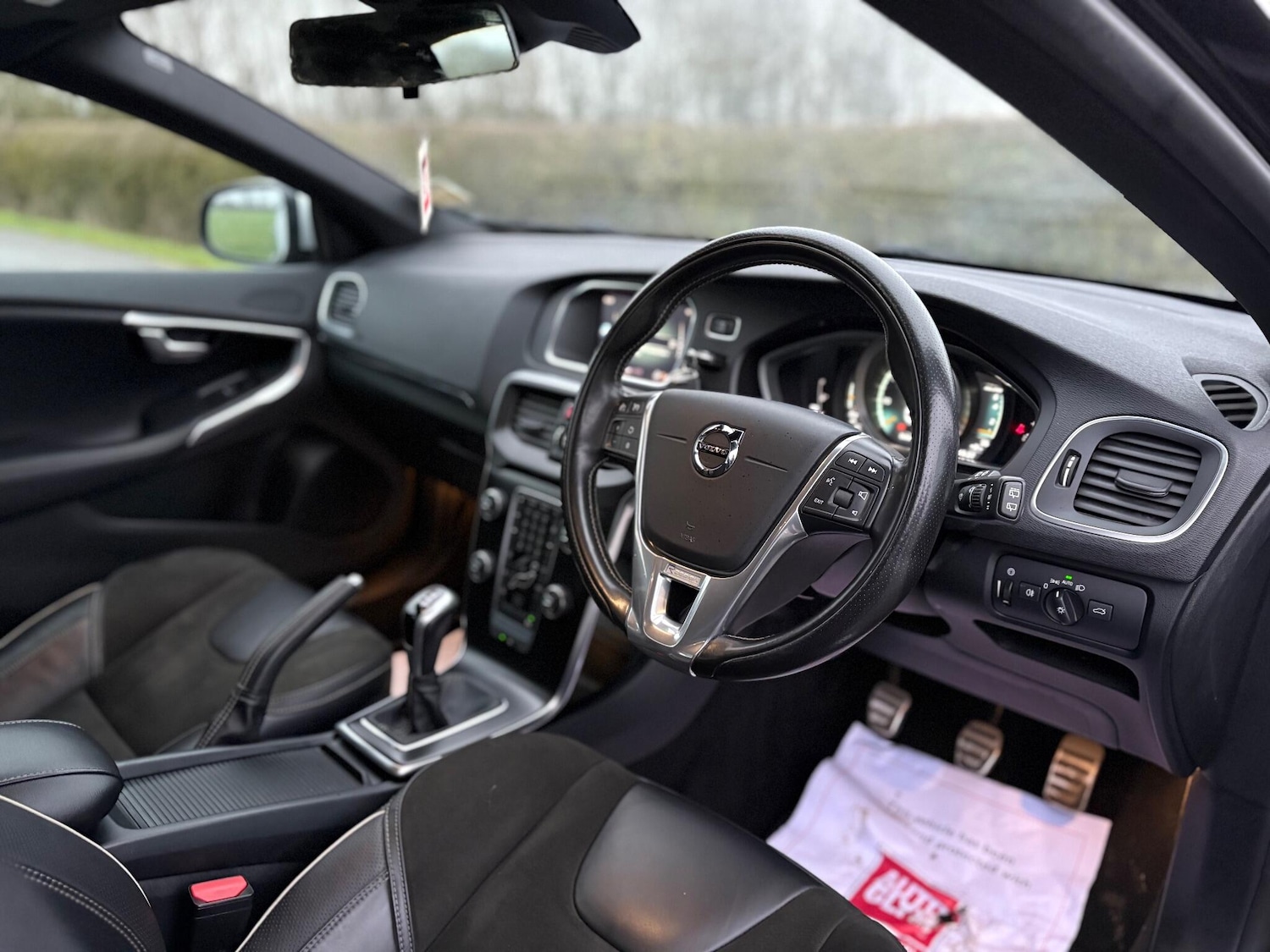 Used Volvo V40 for sale - 77175463: Photo 8