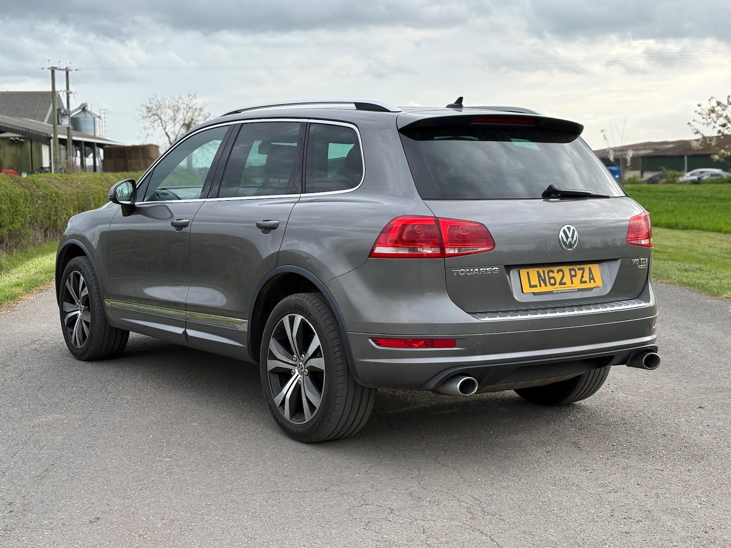 Used Volkswagen Touareg for sale - 78205113: Photo 3
