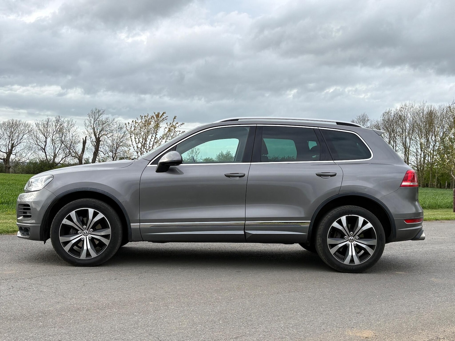 Used Volkswagen Touareg for sale - 78205113: Photo 4