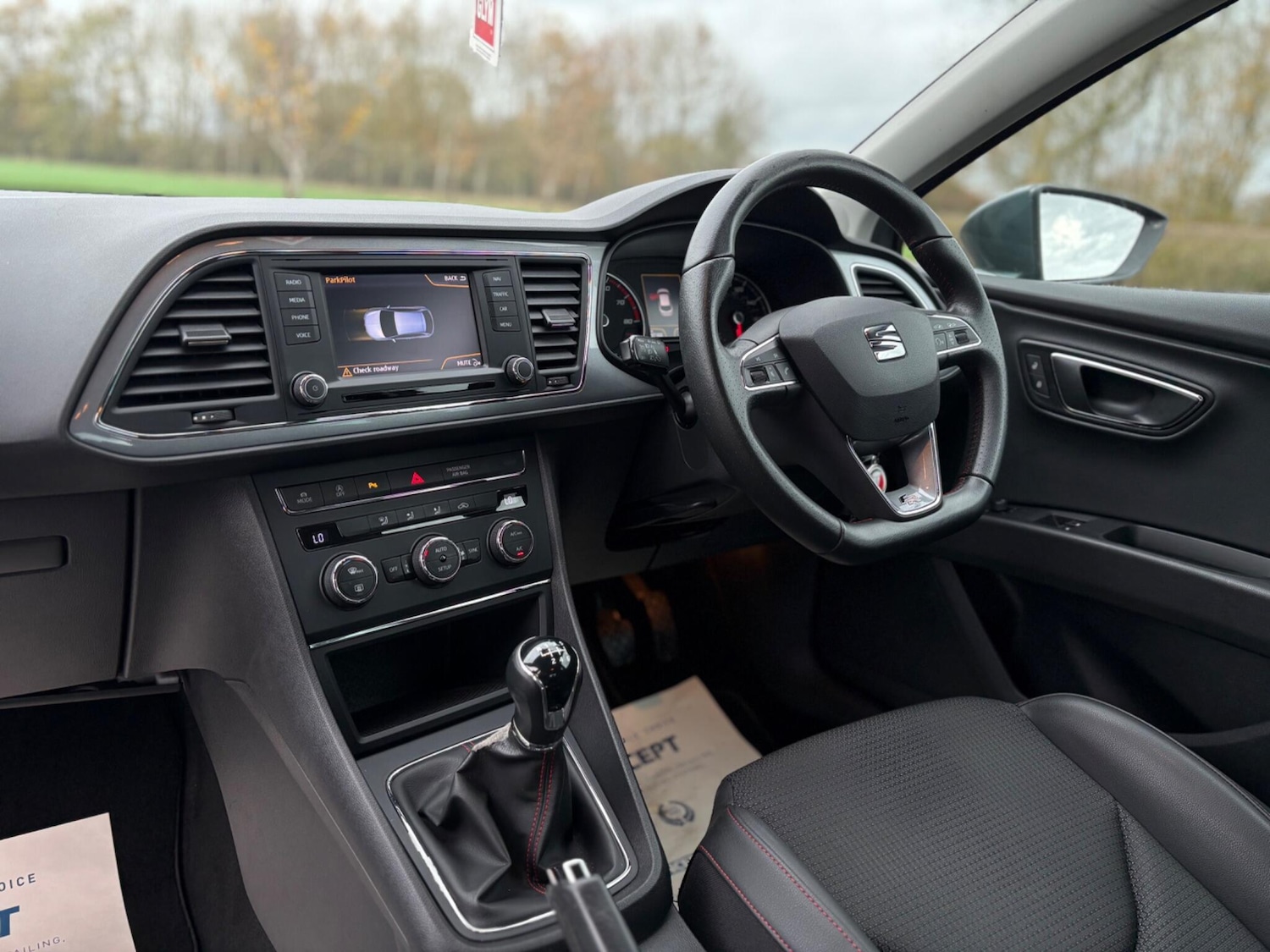 Used SEAT Leon 2014 for sale - 76997378: Photo 9