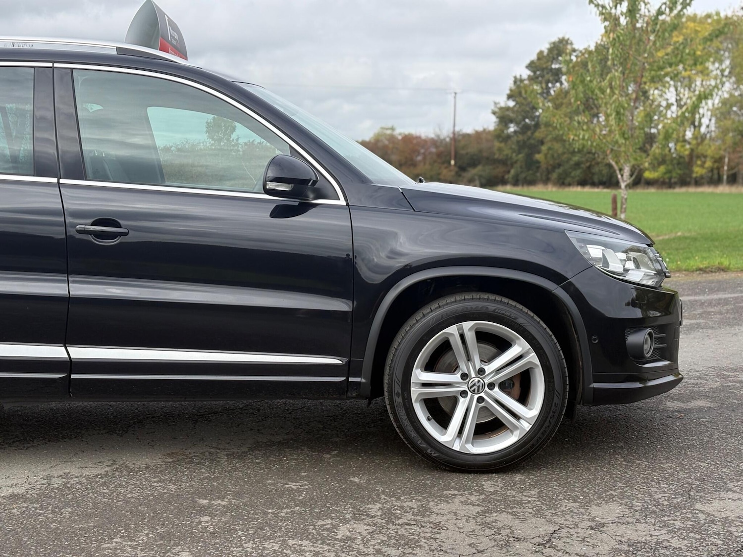 Used Volkswagen Tiguan 2016 for sale - 76377371: Photo 11