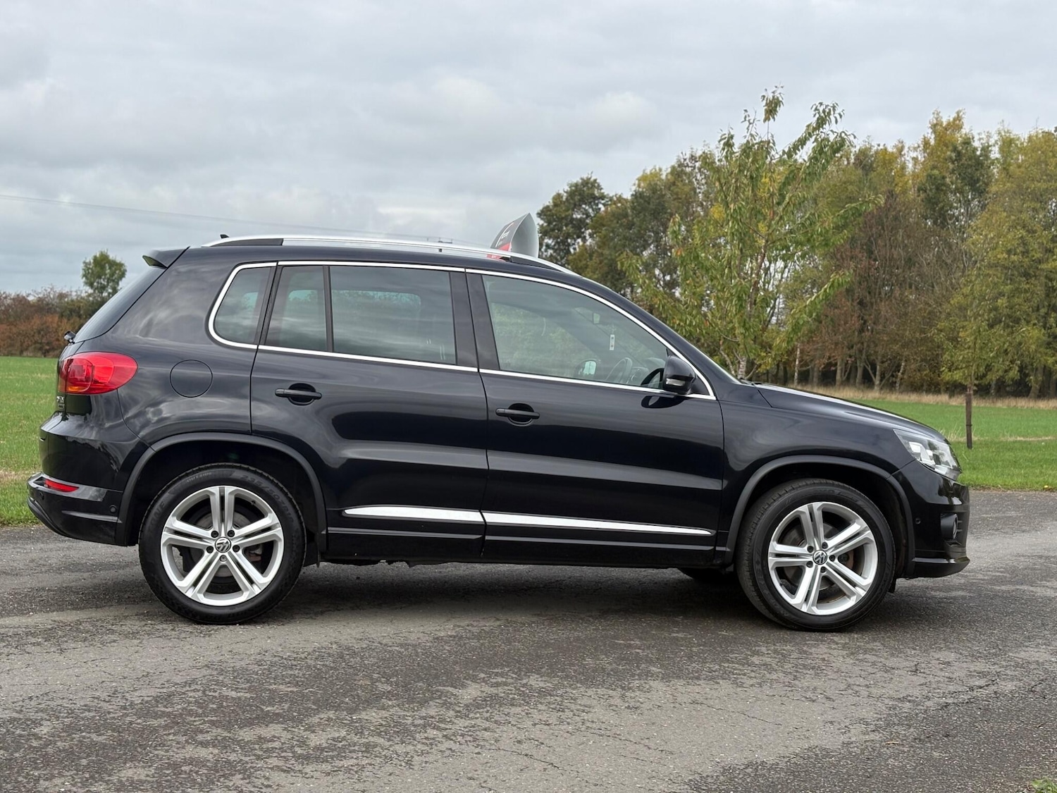 Used Volkswagen Tiguan 2016 for sale - 76377371: Photo 7