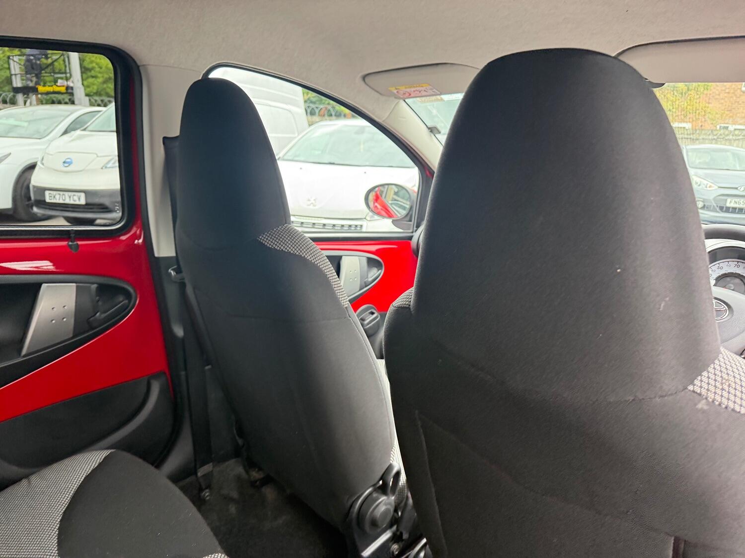 Used Toyota AYGO 2013 for sale - 76793215: Photo 18