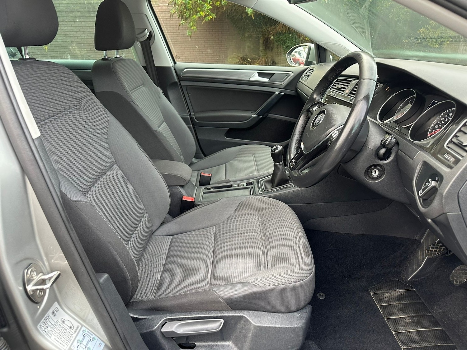 Used Volkswagen Golf 2019 for sale - 76536830: Photo 14