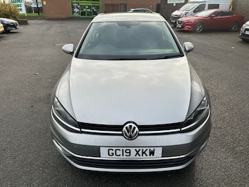 Used Volkswagen Golf 2019 for sale - 76536830: Photo