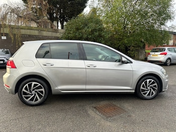 Used Volkswagen Golf 2019 for sale - 76536830: Photo