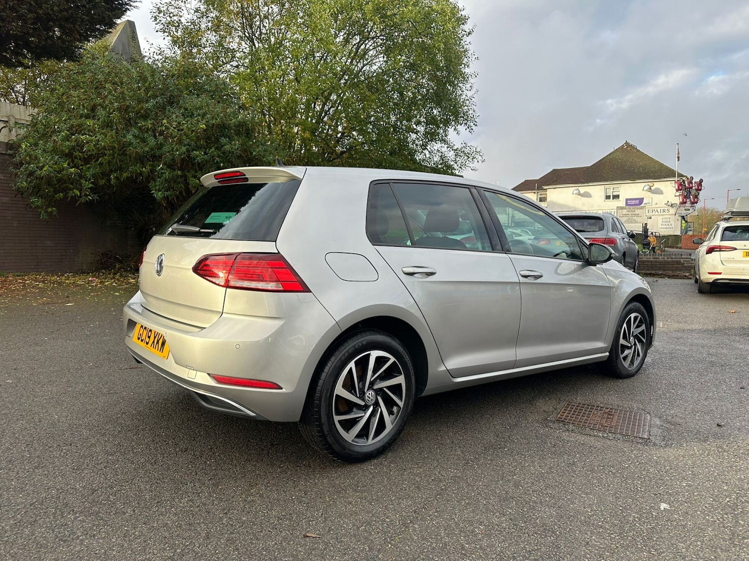 Used Volkswagen Golf 2019 for sale - 76536830: Photo 7