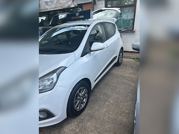 Used Hyundai i10 2015 for sale - 79575419: Photo
