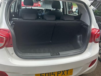 Used Hyundai i10 2015 for sale - 79575419: Photo